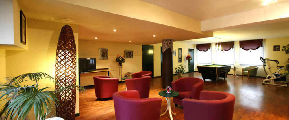 KOSY Appart'hôtel Le Champ De Mars Reims Buitenkant foto